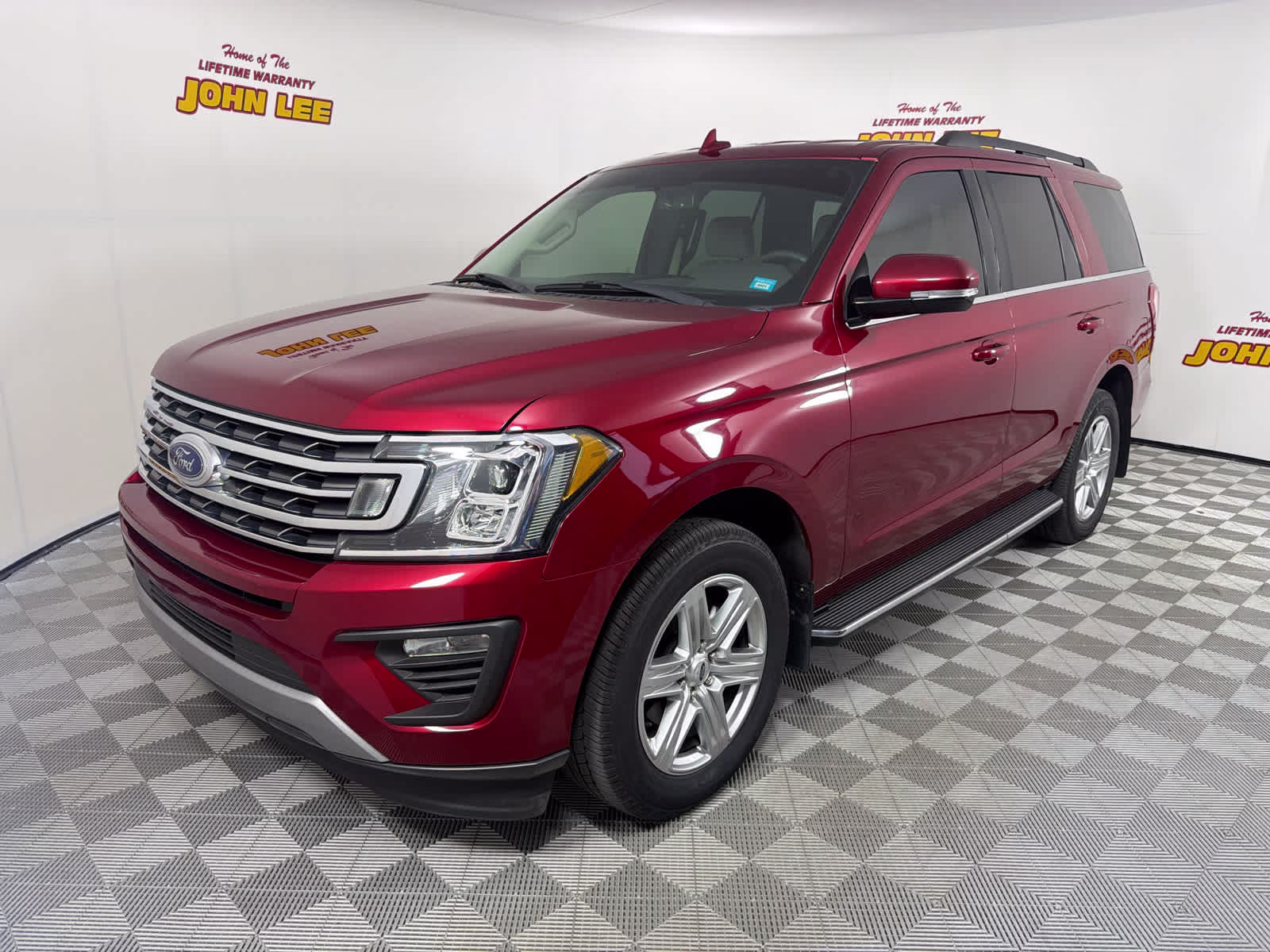 2019 Ruby Red Metallic Tinted Clearcoat Ford Expedition XLT RWD SUV