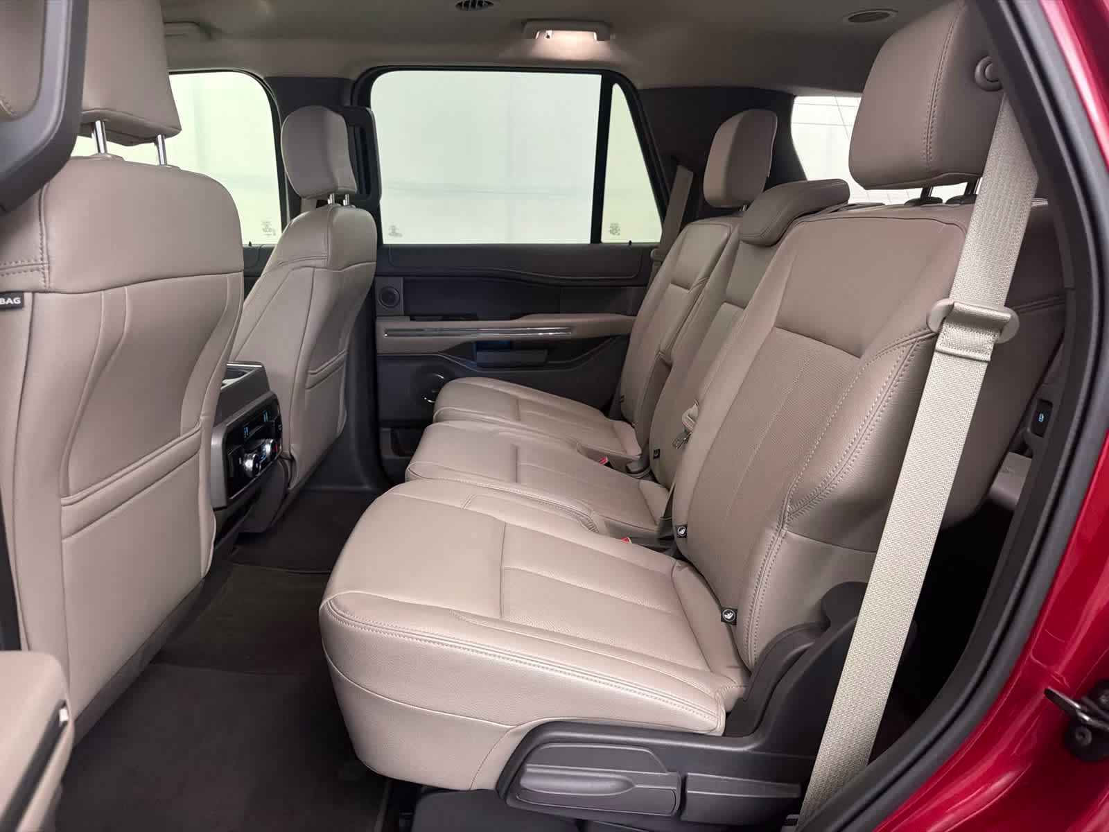 2019 Ruby Red Metallic Tinted Clearcoat Ford Expedition XLT RWD SUV