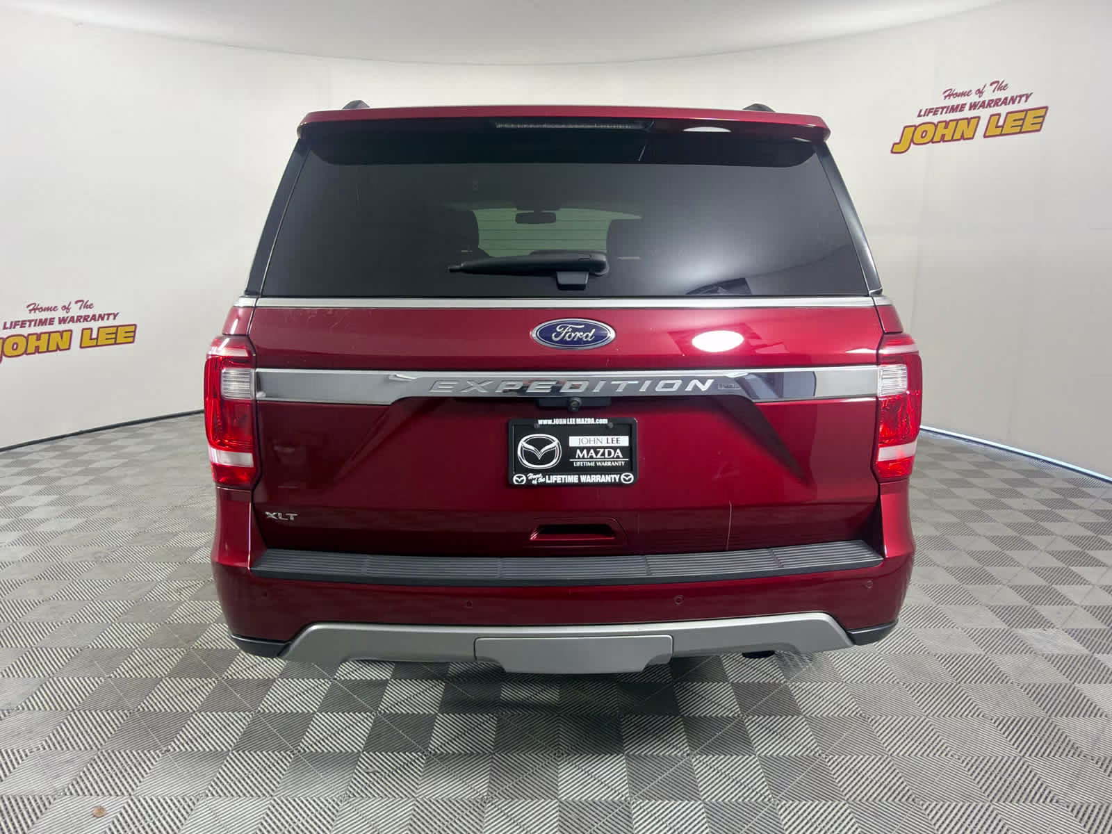 2019 Ruby Red Metallic Tinted Clearcoat Ford Expedition XLT RWD SUV