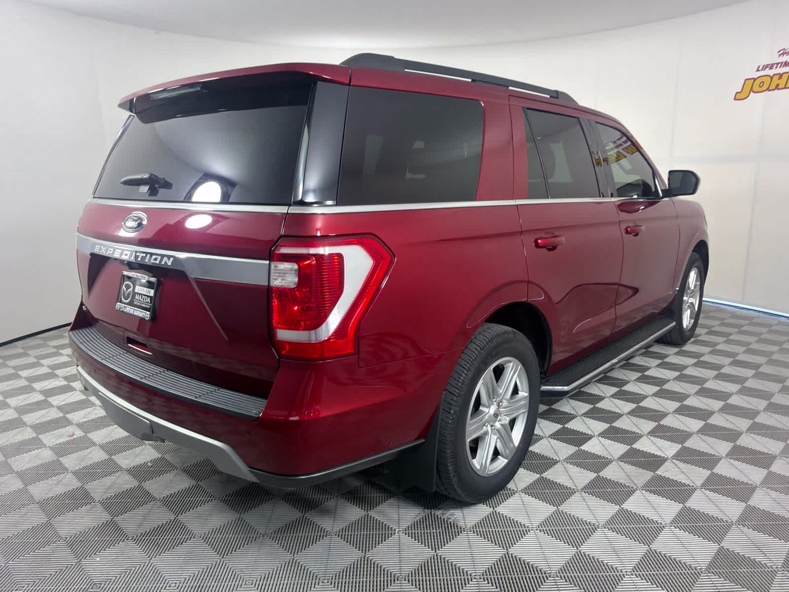 2019 Ruby Red Metallic Tinted Clearcoat Ford Expedition XLT RWD SUV