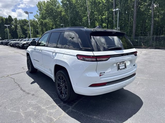 2026 Bright White Clearcoat Jeep Grand Cherokee Summit 4X4 SUV