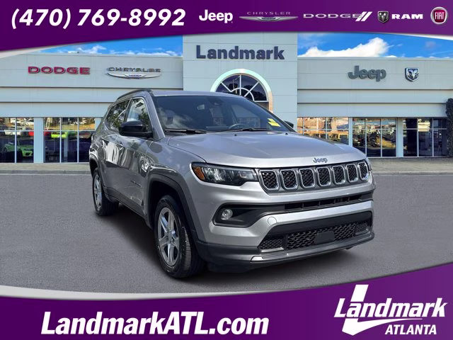 2024 Silver Jeep Compass Latitude 4X4 SUV