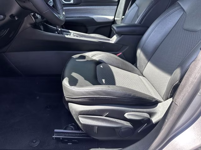 2024 Silver Jeep Compass Latitude 4X4 SUV