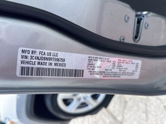 2024 Silver Jeep Compass Latitude 4X4 SUV