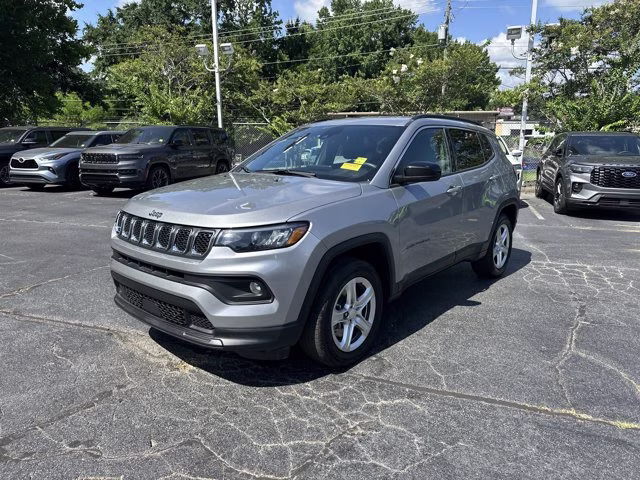 2024 Silver Jeep Compass Latitude 4X4 SUV