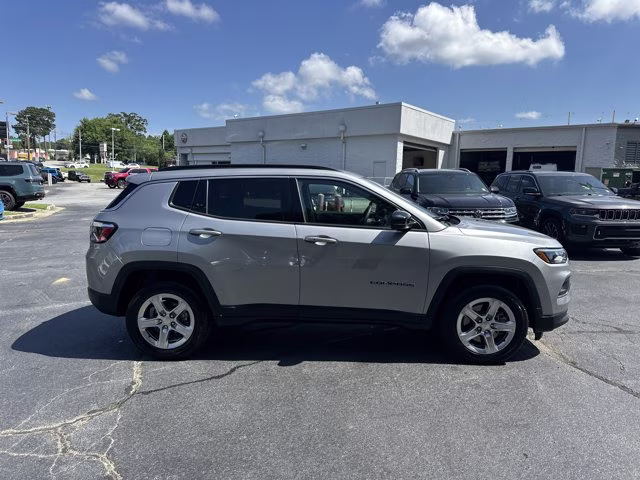 2024 Silver Jeep Compass Latitude 4X4 SUV