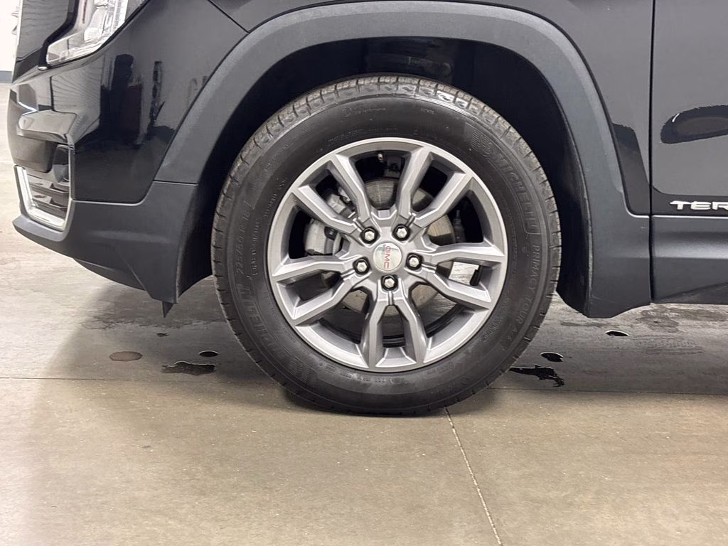 2024 Ebony Twilight Metallic GMC Terrain SLT AWD SUV