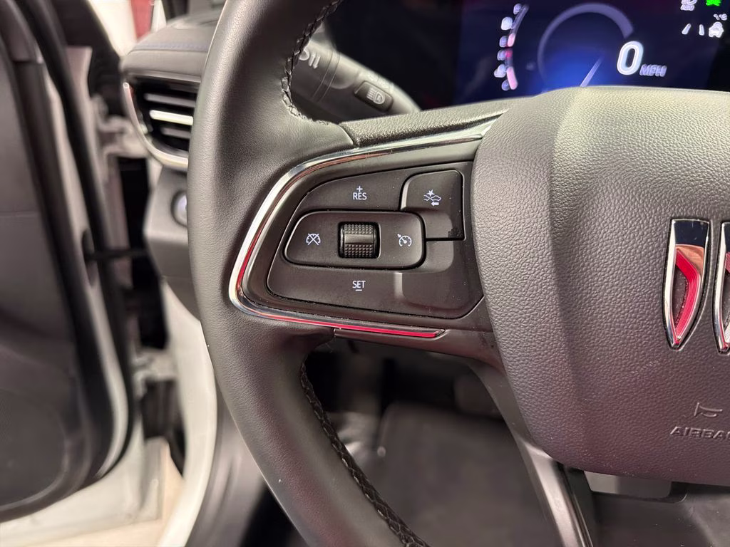 2025 Summit White Buick Envista Sport Touring FWD SUV