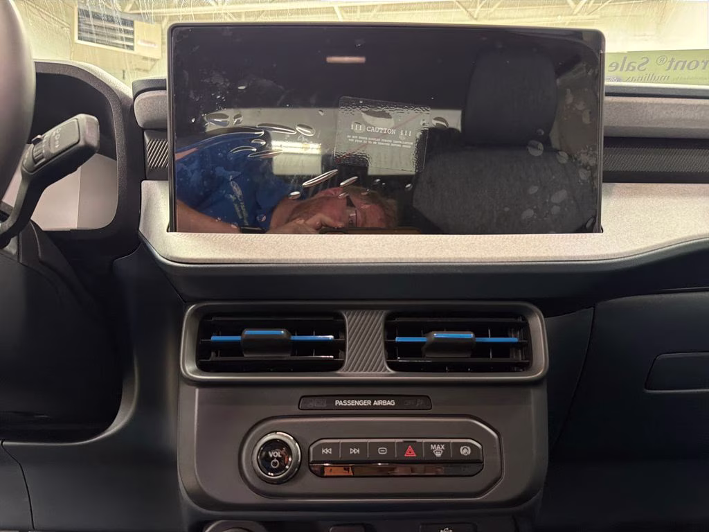 2026 SPACE WHITE Ford Maverick XLT FWD Truck