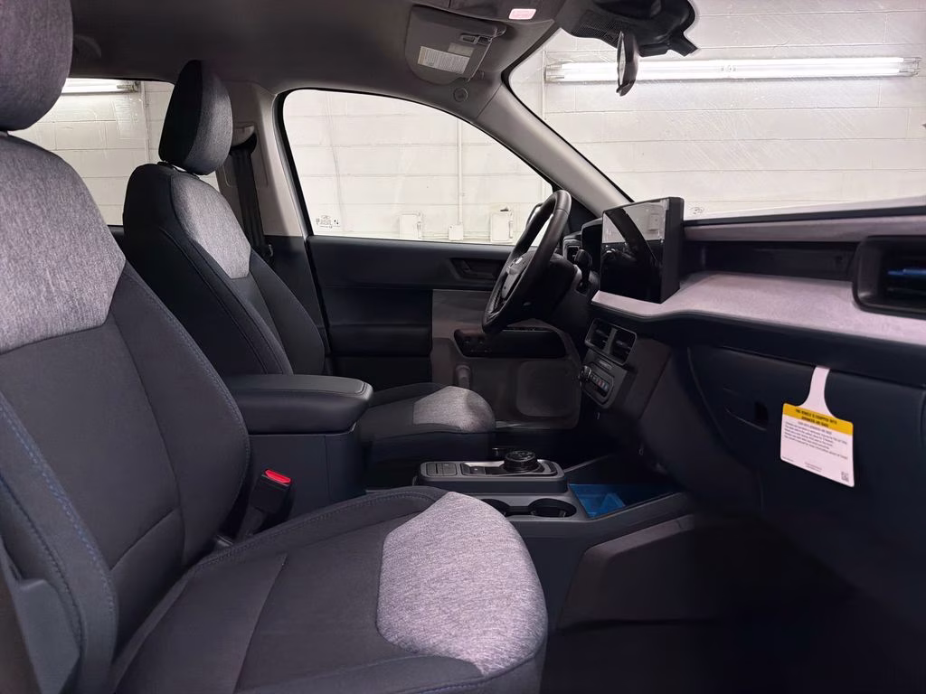 2026 SPACE WHITE Ford Maverick XLT FWD Truck