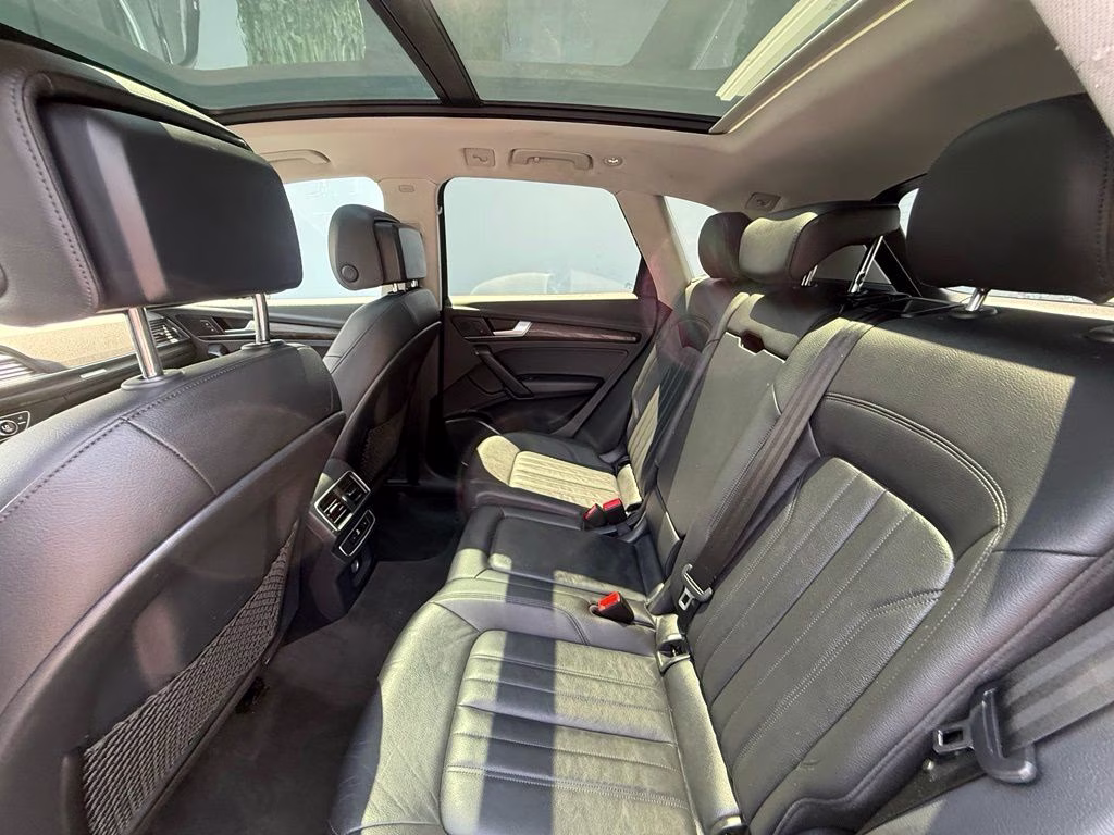 2018 Gray Metallic Audi Q5 2.0T AWD SUV