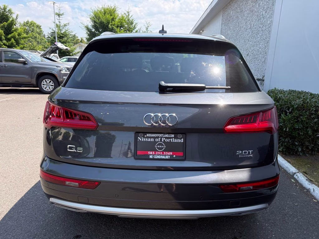 2018 Gray Metallic Audi Q5 2.0T AWD SUV