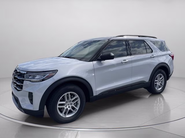 2026 Space White Metallic Ford Explorer Active RWD SUV