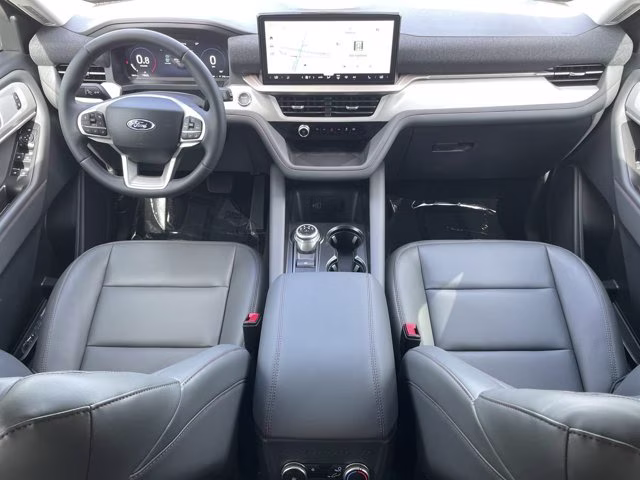 2026 Space White Metallic Ford Explorer Active RWD SUV