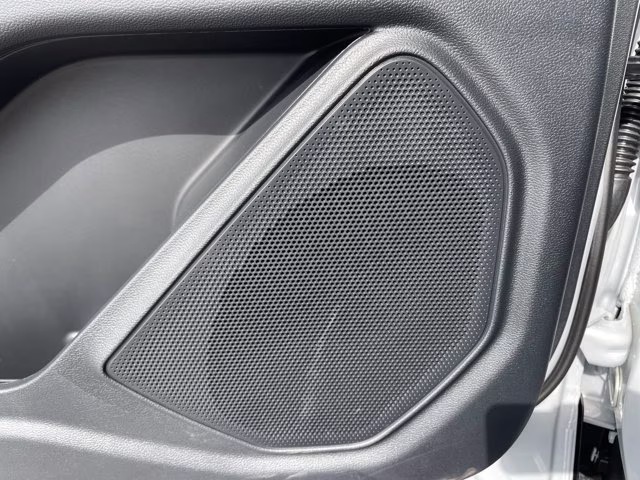 2026 Space White Metallic Ford Explorer Active RWD SUV