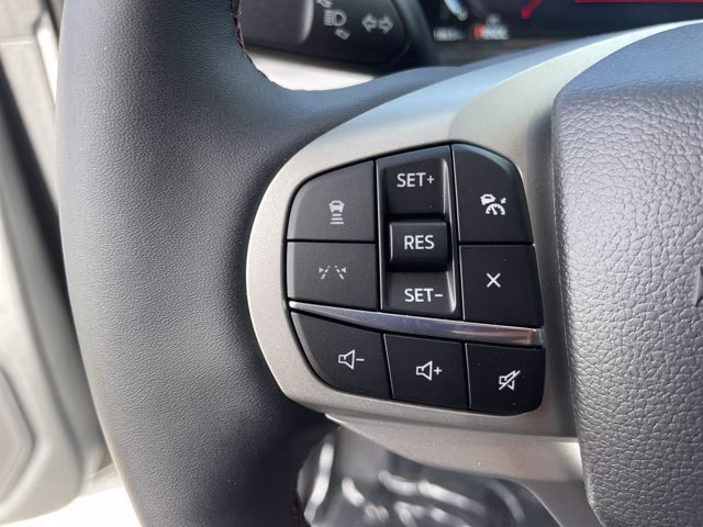 2026 Space White Metallic Ford Explorer Active RWD SUV