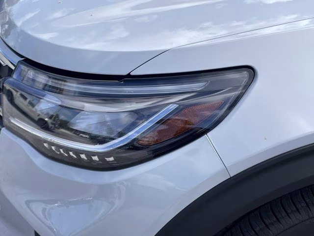 2026 Space White Metallic Ford Explorer Active RWD SUV