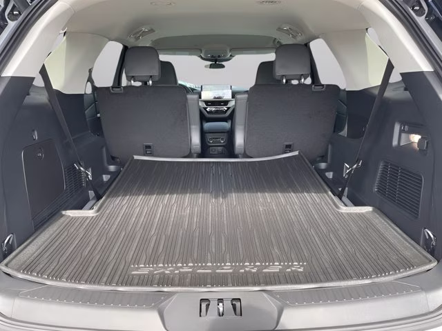 2026 Space White Metallic Ford Explorer Active RWD SUV