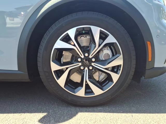 2024 Gray Metallic Ford Mustang Mach-E Select RWD SUV