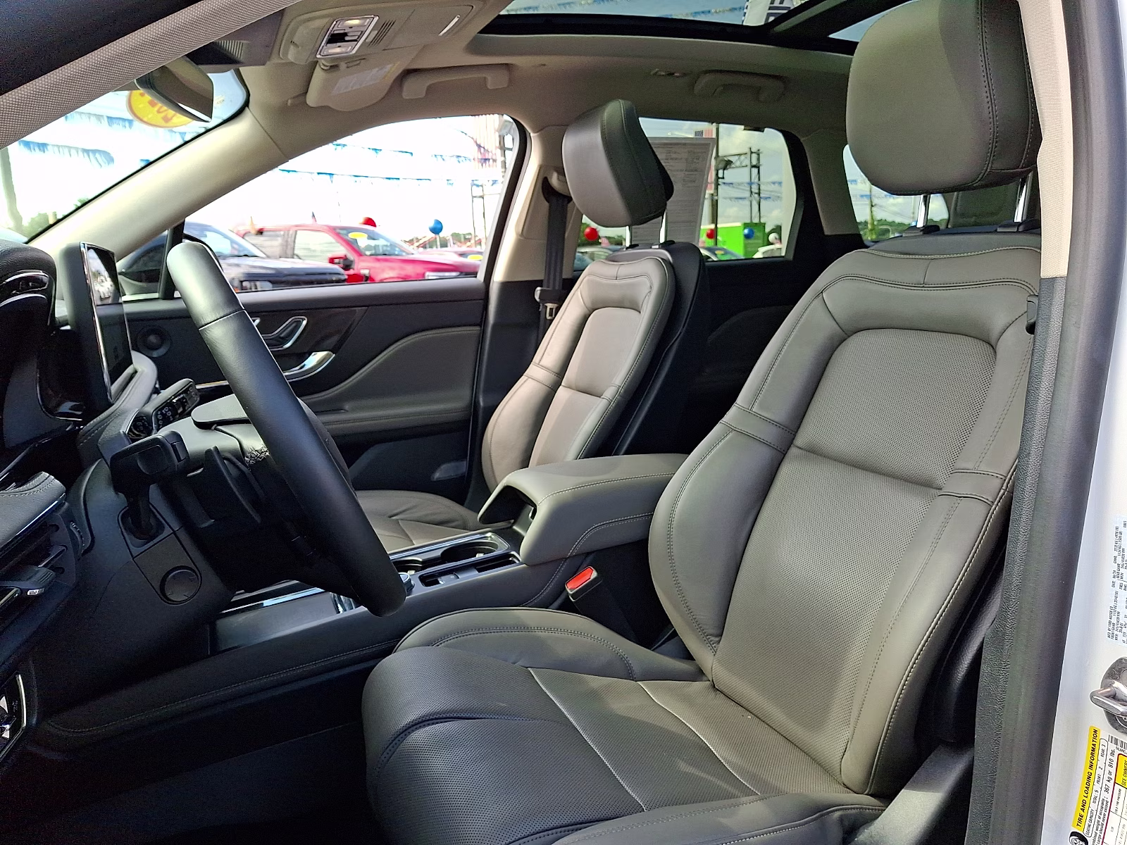 2024 Pristine White Metallic Tri-Coat - AZ Lincoln Corsair Reserve AWD
