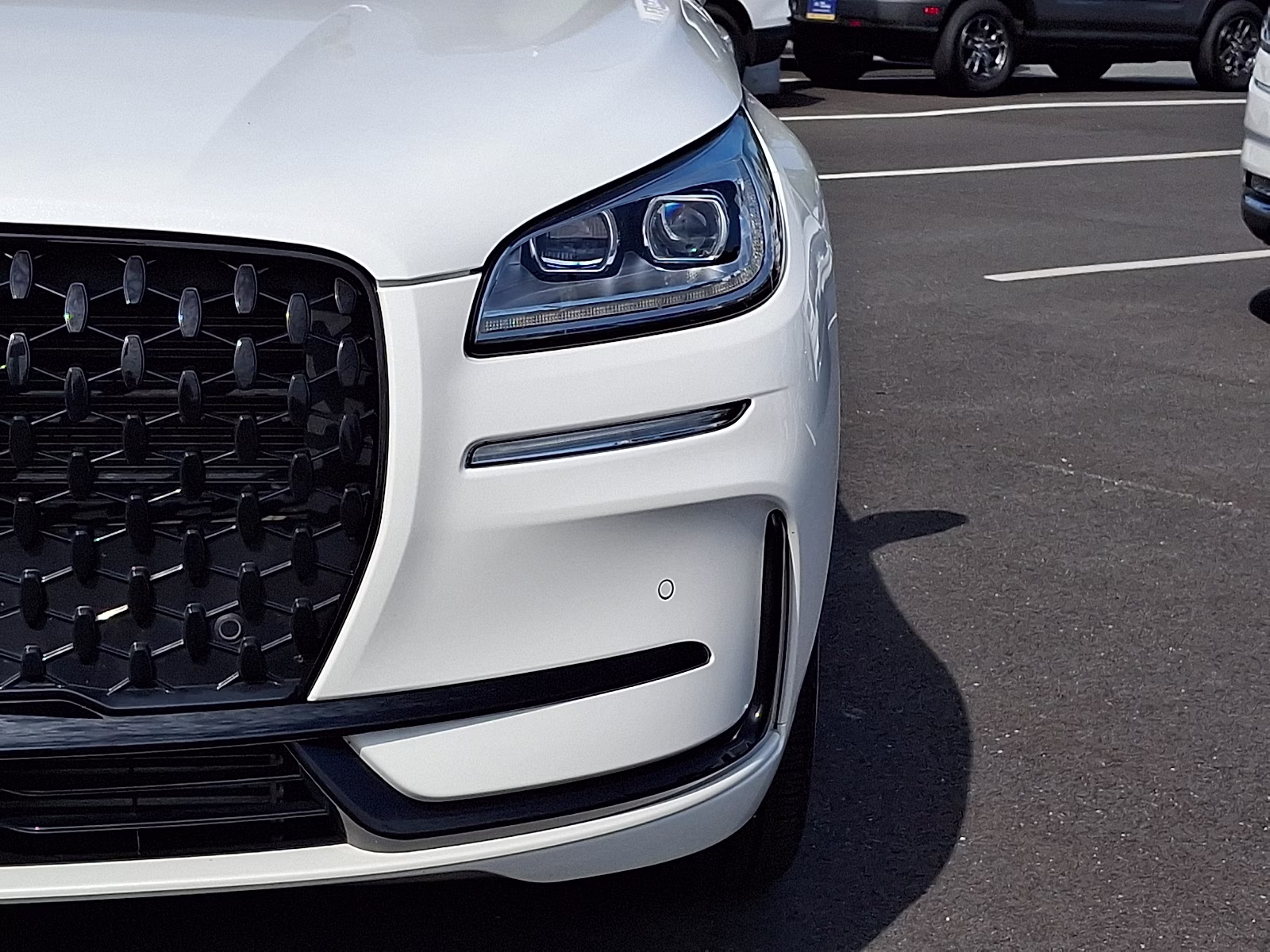 2024 Pristine White Metallic Tri-Coat - AZ Lincoln Corsair Reserve AWD