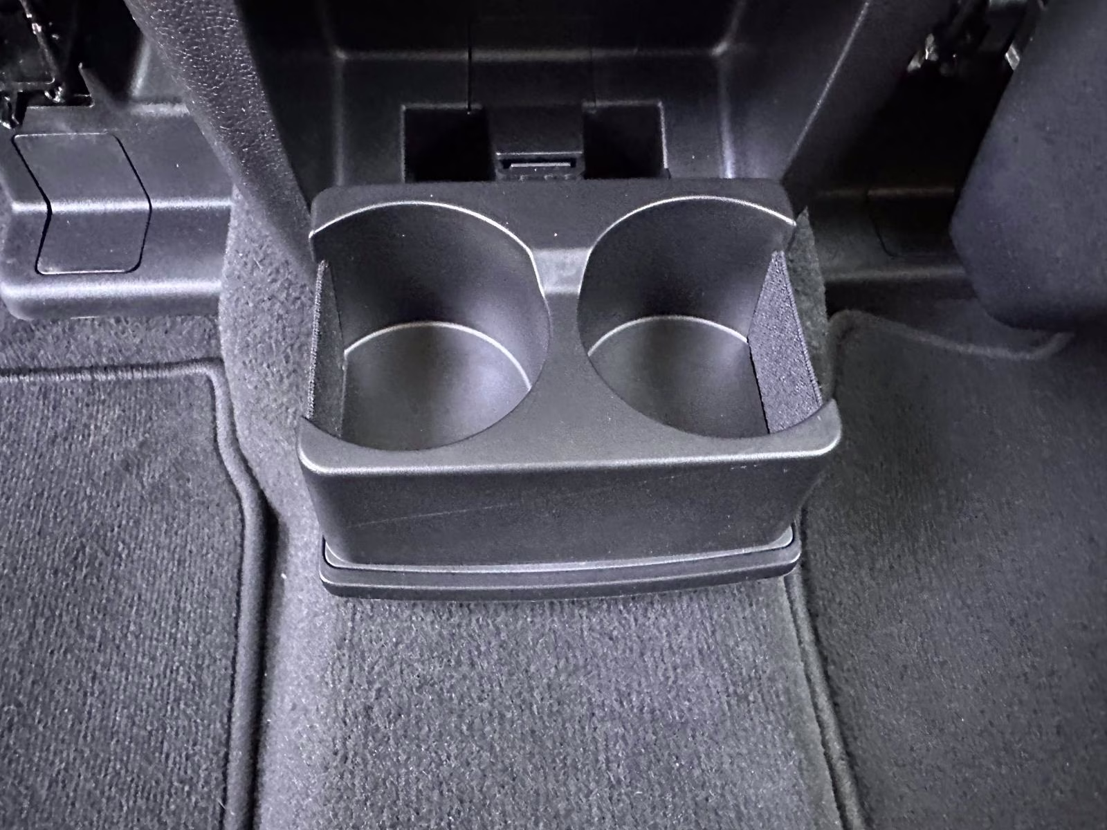 2022 Carbonized Gray Metallic Ford Explorer XLT 4WD 4X4 SUV