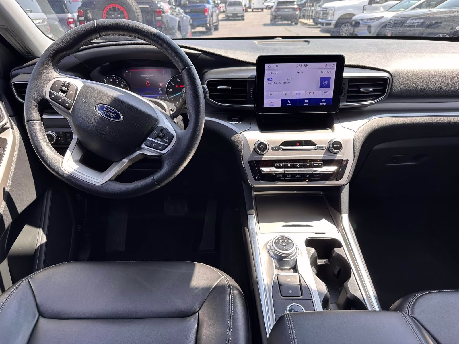 2022 Carbonized Gray Metallic Ford Explorer XLT 4WD 4X4 SUV