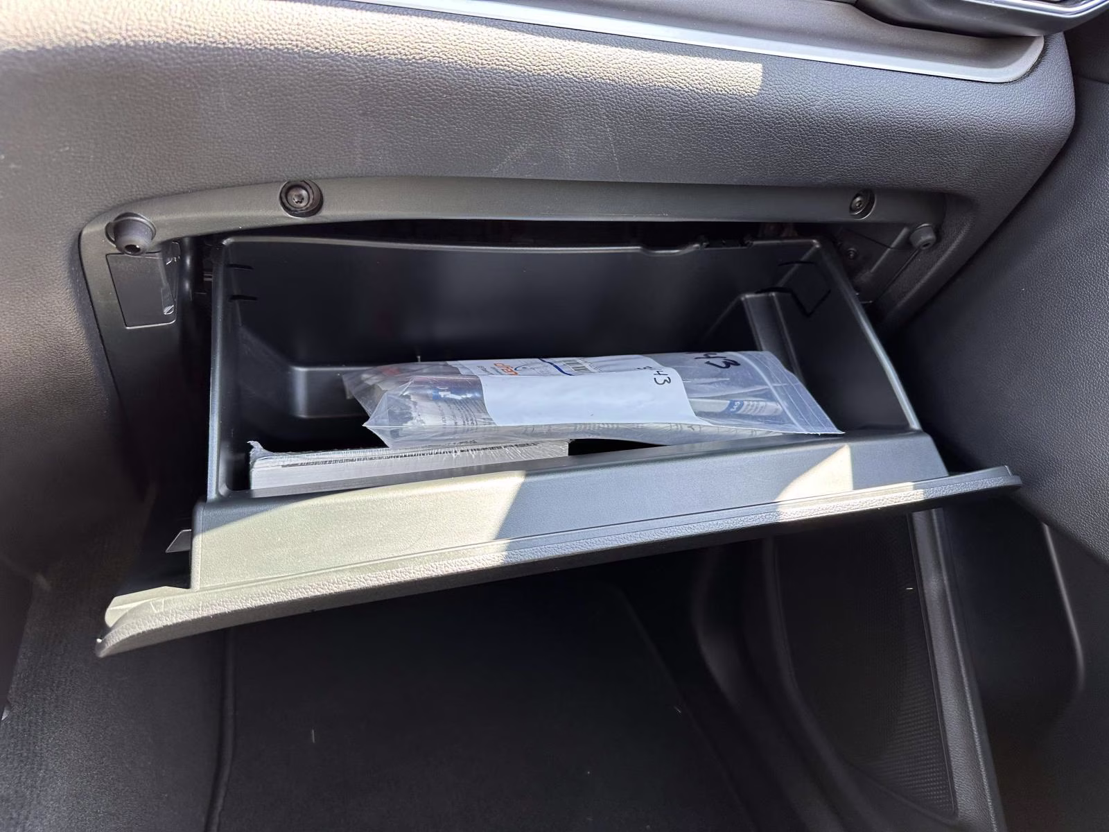 2022 Carbonized Gray Metallic Ford Explorer XLT 4WD 4X4 SUV