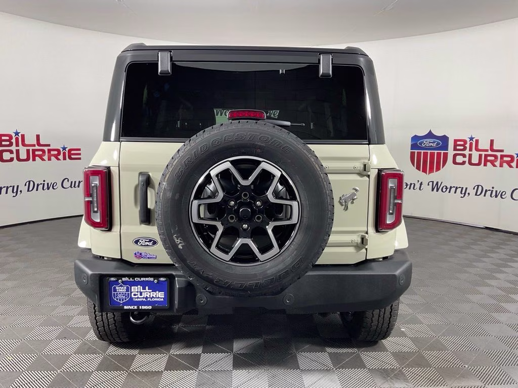 2026 Desert Sand Ford Bronco Outer Banks 4X4 SUV