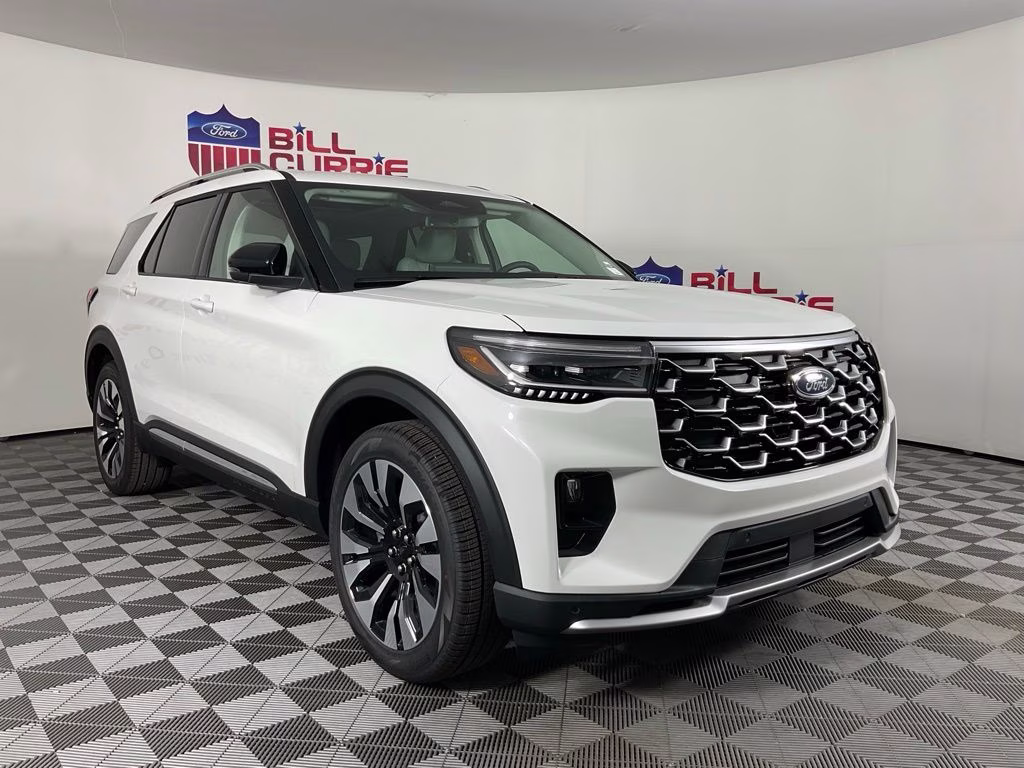 2026 White Metallic Ford Explorer Platinum 4X4 SUV