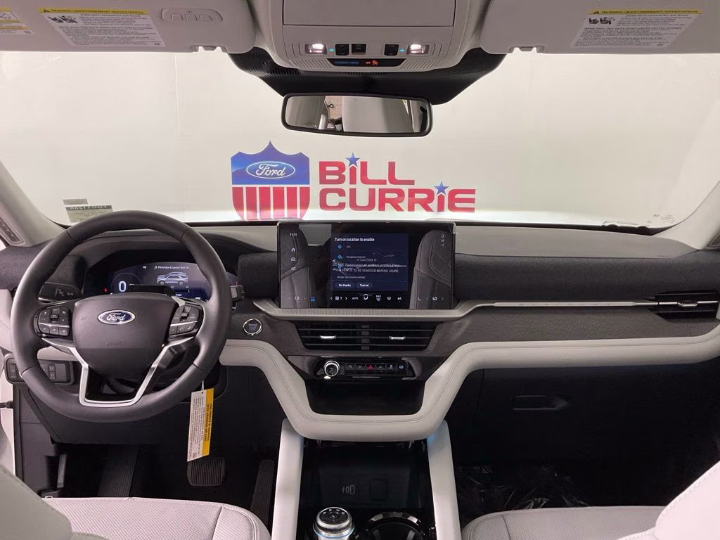 2026 White Metallic Ford Explorer Platinum 4X4 SUV