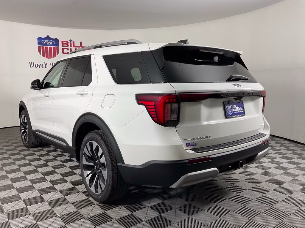 2026 White Metallic Ford Explorer Platinum 4X4 SUV