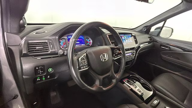 2021 Lunar Silver Metallic Honda Passport Touring AWD SUV