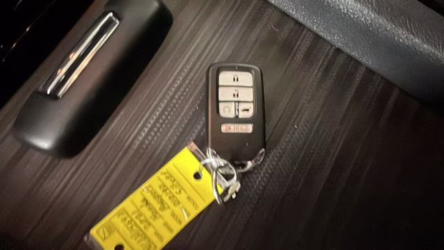 2021 Lunar Silver Metallic Honda Passport Touring AWD SUV