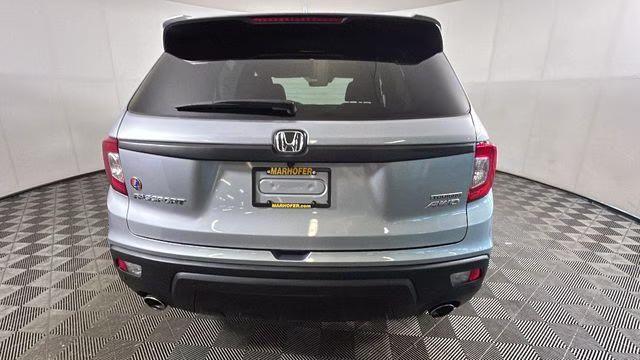 2021 Lunar Silver Metallic Honda Passport Touring AWD SUV