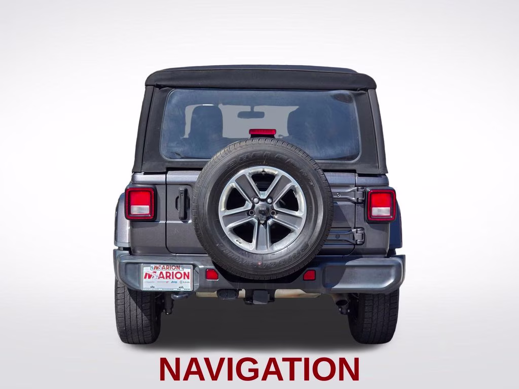 2022 Granite Crystal Metallic Clearcoat Jeep Wrangler Unlimited Sahara 4X4 SUV