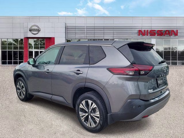 2023 Gun Metallic Nissan Rogue SV FWD SUV