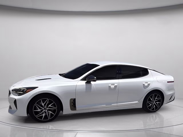 2022 Snow White Pearl Kia Stinger GT-Line RWD Sedan