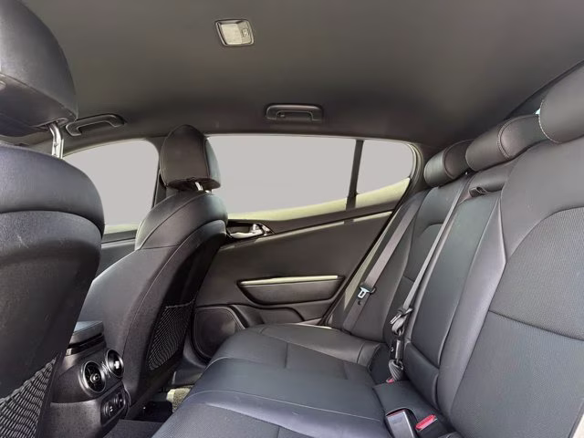 2022 Snow White Pearl Kia Stinger GT-Line RWD Sedan