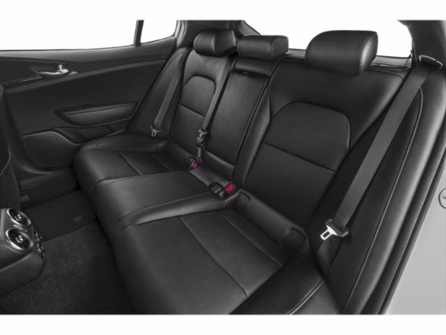 2022 Snow White Pearl Kia Stinger GT-Line RWD Sedan
