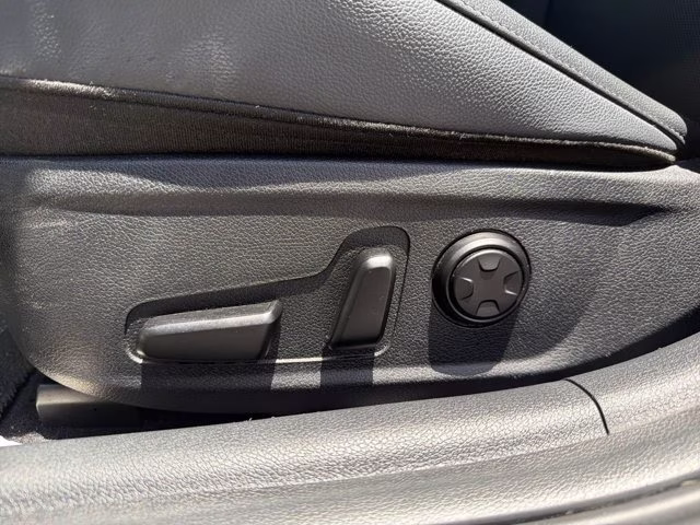 2022 Snow White Pearl Kia Stinger GT-Line RWD Sedan