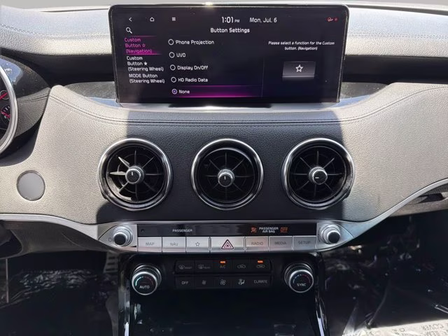 2022 Snow White Pearl Kia Stinger GT-Line RWD Sedan