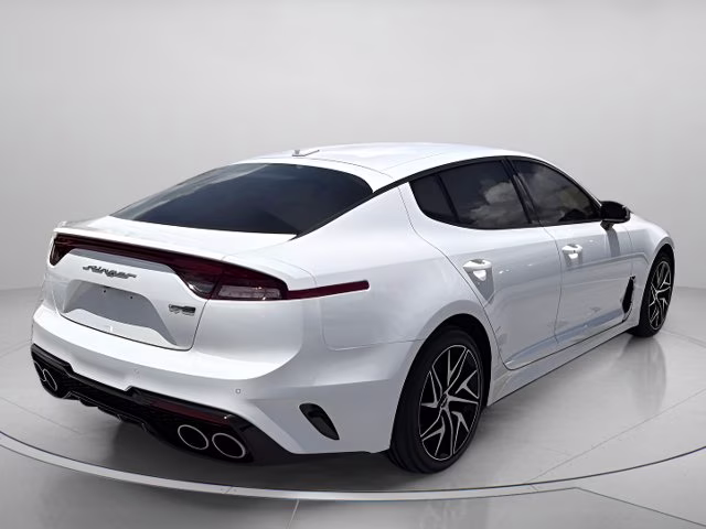 2022 Snow White Pearl Kia Stinger GT-Line RWD Sedan