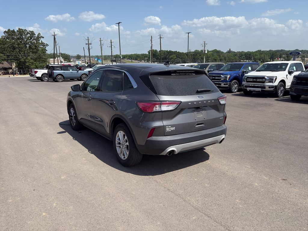 2021 Carbonized Gray Metallic Ford Escape SE AWD SUV