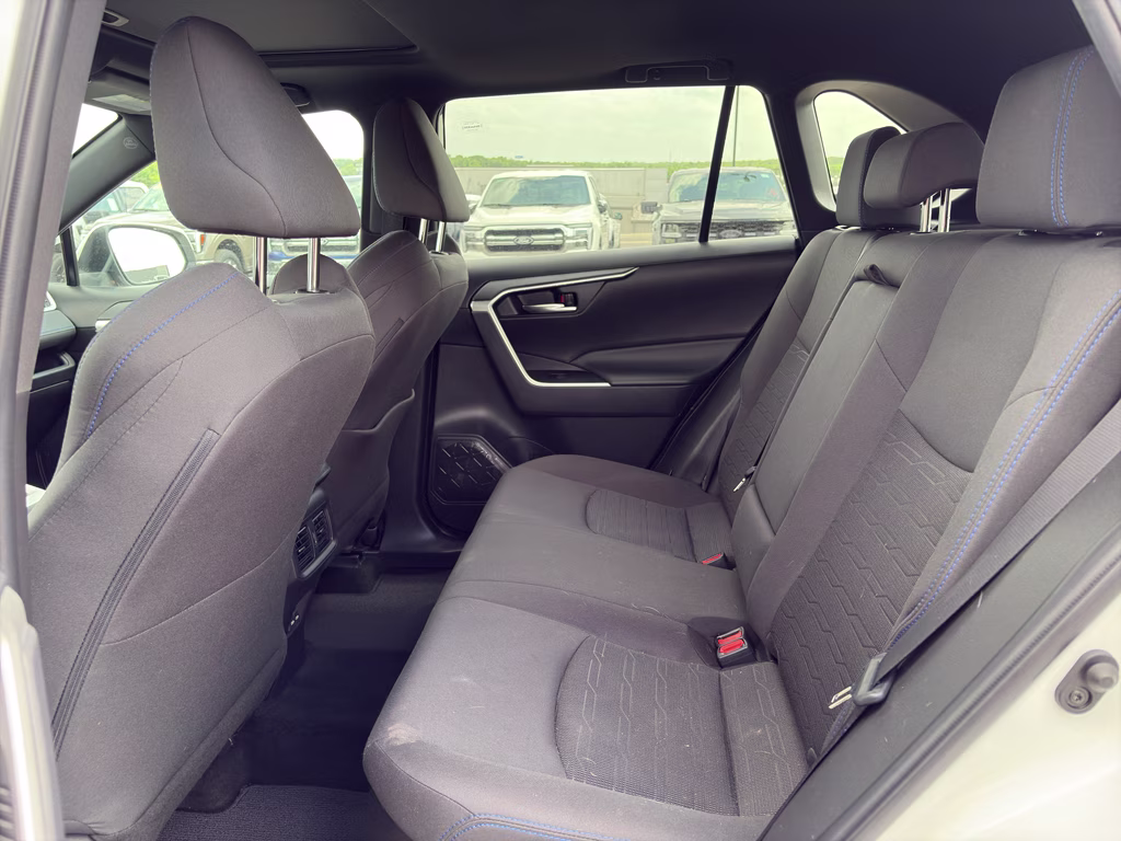 2022 Blizzard Pearl Toyota RAV4 Hybrid SE AWD SUV
