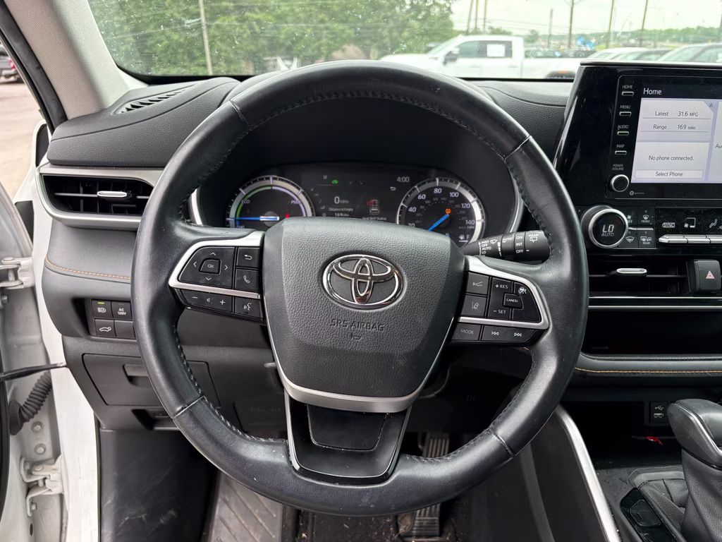 2022 Wind Chill Pearl Toyota Highlander Hybrid Hybrid Bronze Edition FWD SUV