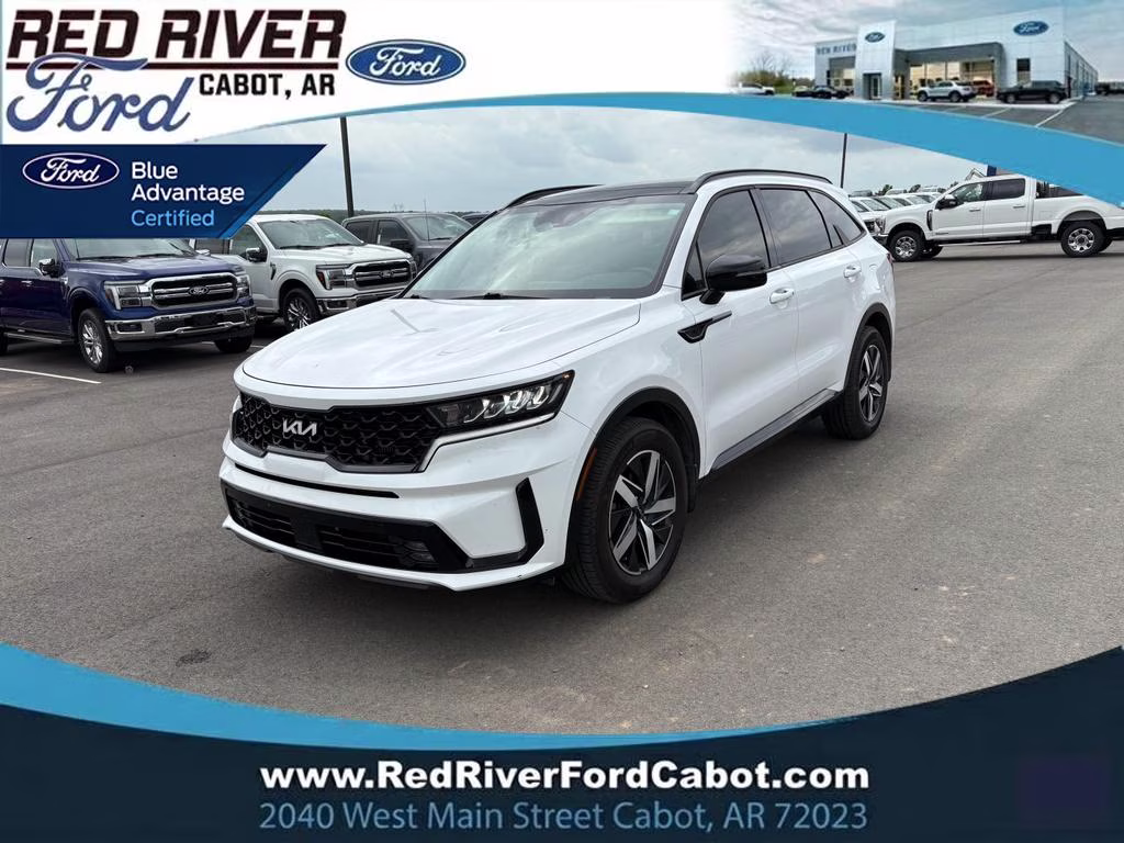 2022 Glacial White Pearl Kia Sorento EX FWD SUV