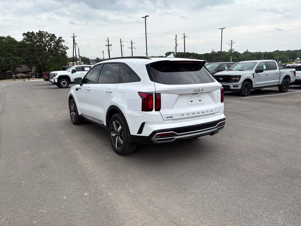 2022 Glacial White Pearl Kia Sorento EX FWD SUV