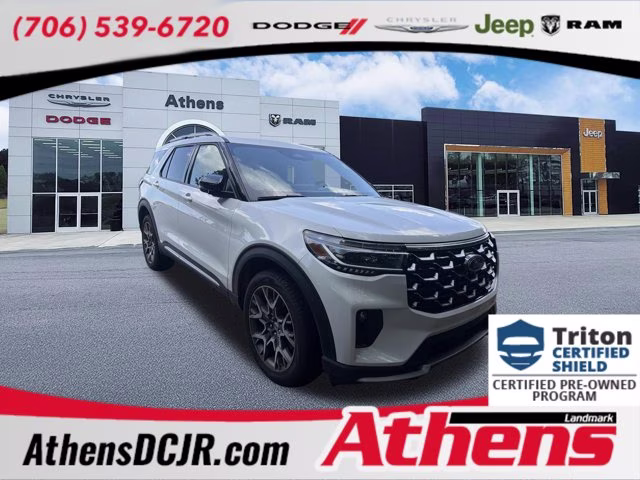 2025 White Metallic Ford Explorer Platinum 4X4 SUV