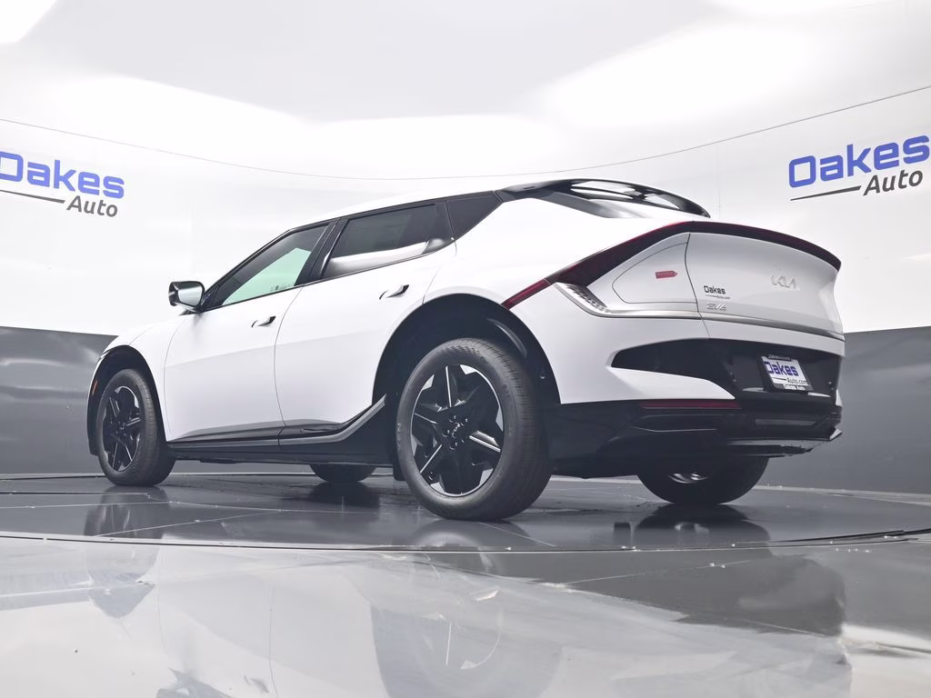 2026 Glacial White Pearl Kia EV6 Wind AWD SUV